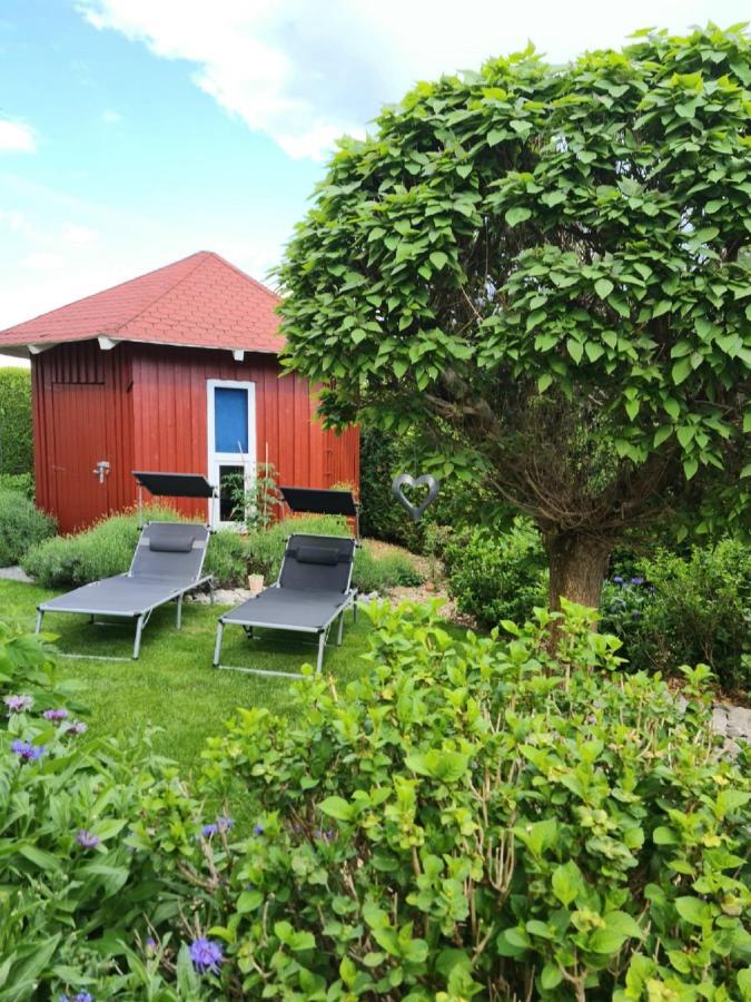 Ferienwohnung Toni Mit Balkon Und Garten Pemfling Экстерьер фото